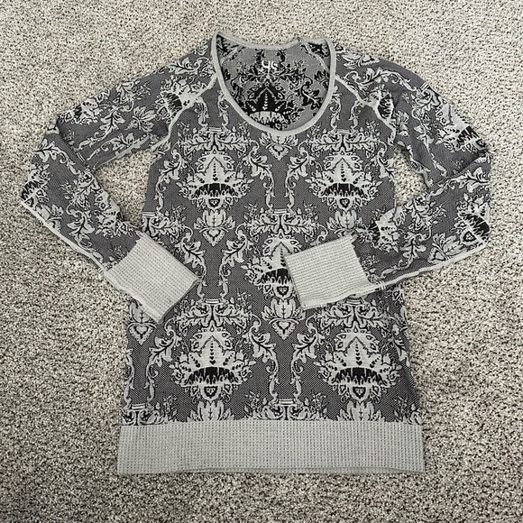 ATHLETIC ESSENTIALS Women’s Gray Black Print Yoga Athletic L/S Top R $79 - Picture 2 of 8